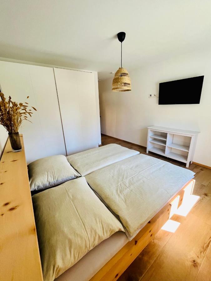 Reizender Bungalow - Mit 120Qm - In Ruhiger Lage แฮร์มากอร์ ภายนอก รูปภาพ
